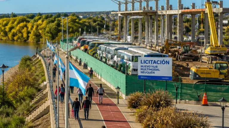 Neuquén anunciará obras por $413.800 millones para ampliar turismo, transporte y costas