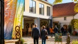 Kunstvielfalt im Bezirk: Tage der offenen Ateliers in Mistelbach locken Publikum an