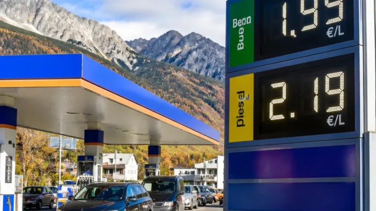 La France sécurise 200.000 t de diesel par mois auprès du Bahreïn et des Émirats