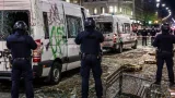 Stadtpolizei sucht Bilder nach Krawall am Hardplatz — Schäden in sechsstelliger Höhe