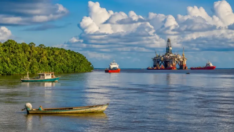 Enap compra bloque petrolero en la Amazonía ecuatoriana por US$207 millones y refuerza su abastecimiento