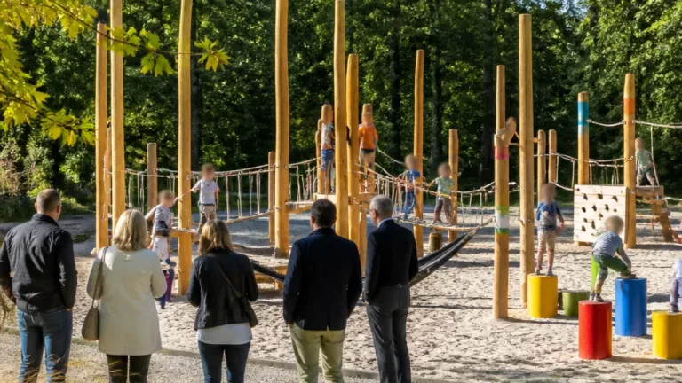 Ingolstadt modernisiert Hans-Kuhn-Spielplatz am Zucheringer Wald