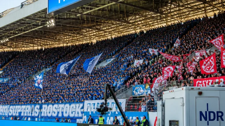 Rostock: Hansa empfängt Fortuna – Spiel am 24. Oktober im NDR live zu sehen