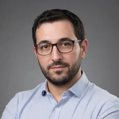 أنور بوقرون