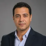 عمرو فاروق