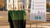 Vox renueva su candidatura por Madrid con Montse Lluis como número dos para el 29-N