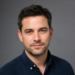 János Kővári