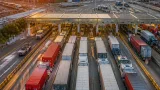 Puerto de Lázaro Cárdenas reduce hasta 10 horas en atención al autotransporte y acelera despacho