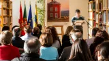 Chaves: jovem flaviense de 17 anos apresenta romance histórico na Biblioteca Municipal