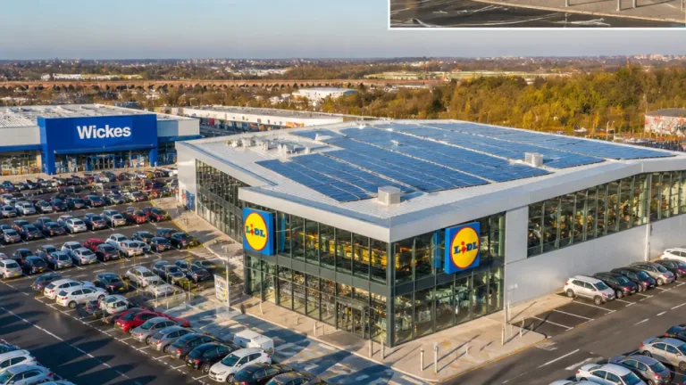 Hundratals köade när nya Lidl öppnade i Haninge centrum