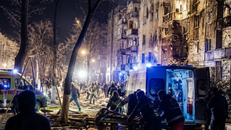 Майже 50 обстрілів Сумщини за добу: поранені мирні мешканці та руйнування інфраструктури