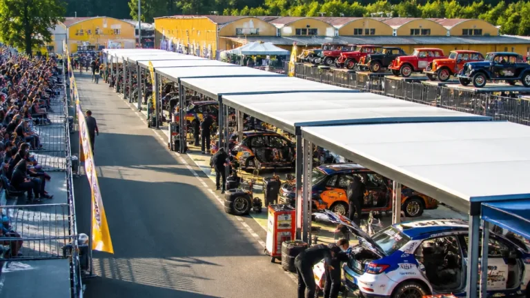 Rally di Taormina: domani la partenza con 120 equipaggi, sfide decisive in Rally2/R5